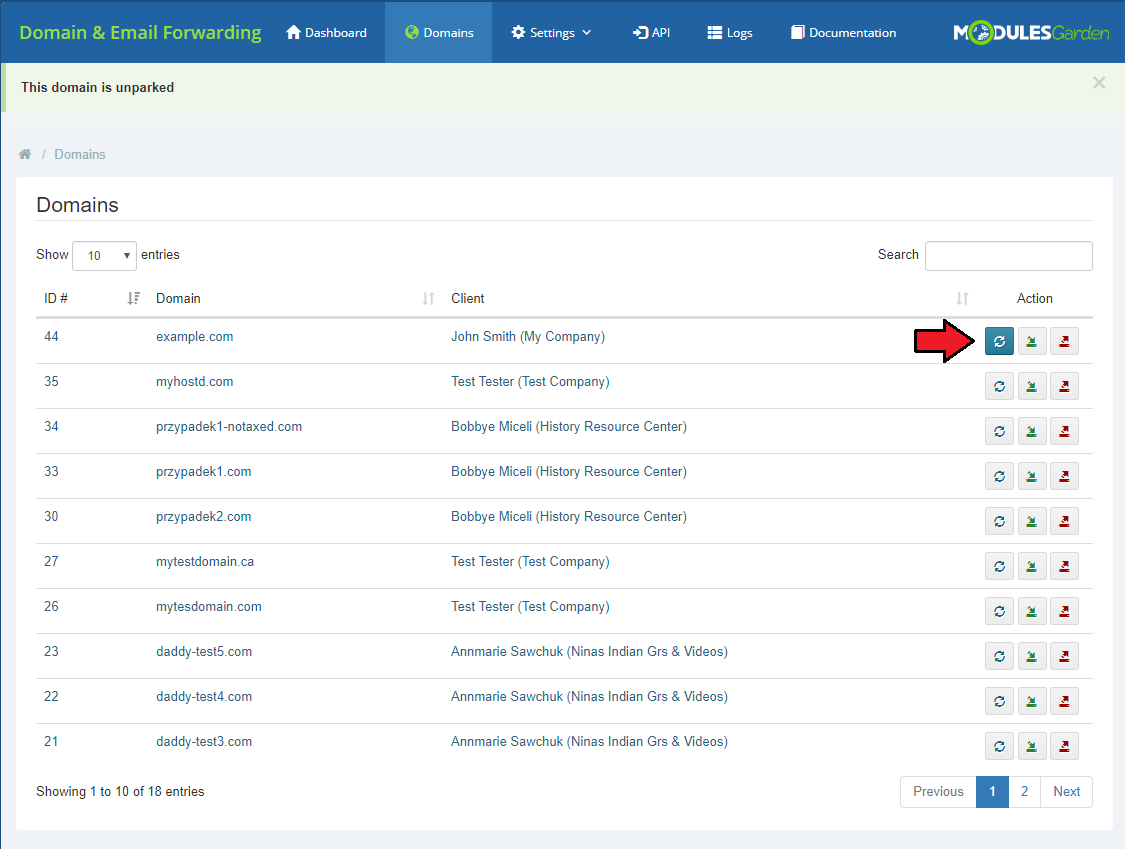 Domain And Email Forwarding For WHMCS: Domains page with the 'This domain is unparked' notice after the status button