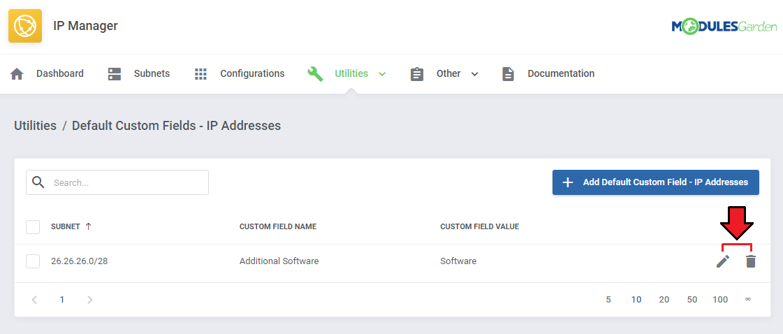 IP Manager For WHMCS: Default Custom Fields - IP Addresses list with a custom field and the edit and delete icons marked